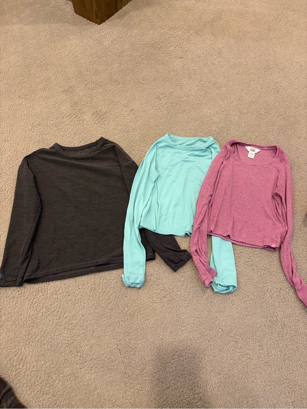 Athleta Girl size 7 Kids Long-Sleeve Tops - Black, Aqua & Mauve